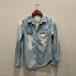 THREAD&SUPPLY long sleeve light denim button up